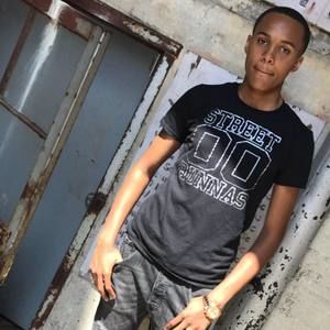 Meet your Posher, Gregory